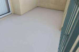 Balcony floor after primer application